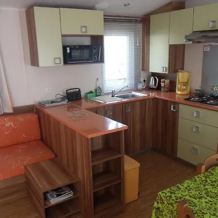 Camping Mobilhome Des Tamaris La Cotinière